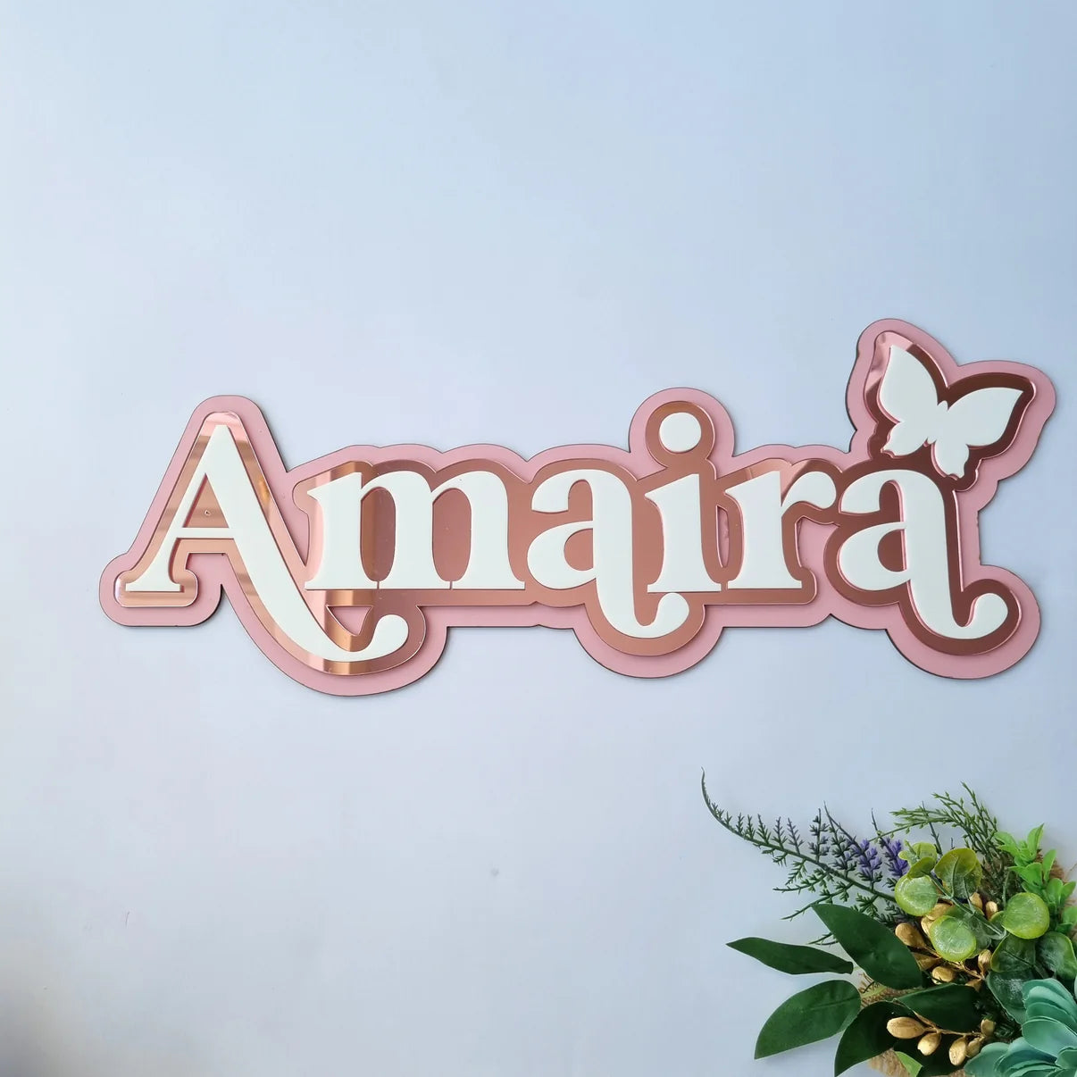 3 LAYER NAMEPLAQUE WITH MOTIF