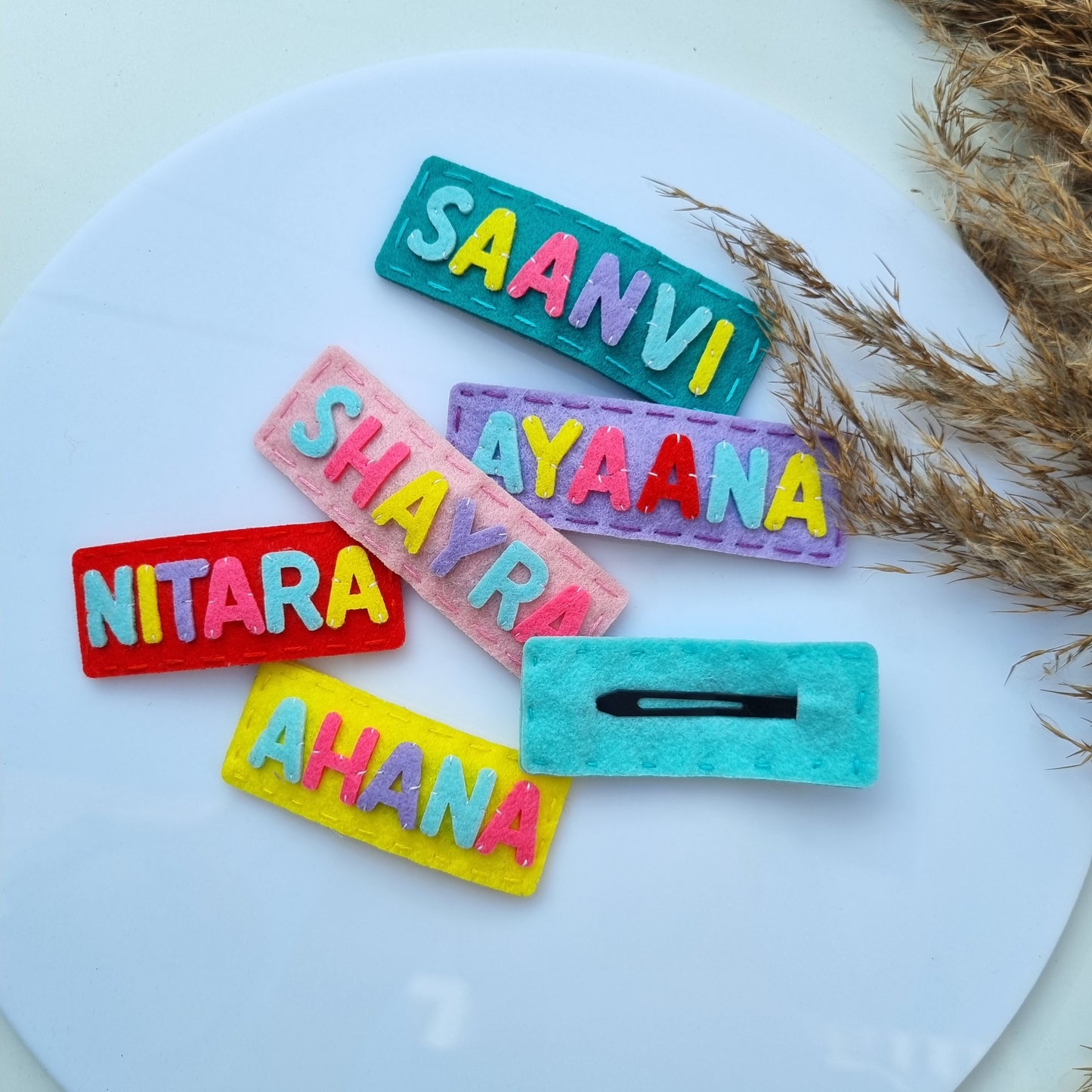 PERSONALISED NAME CLIP