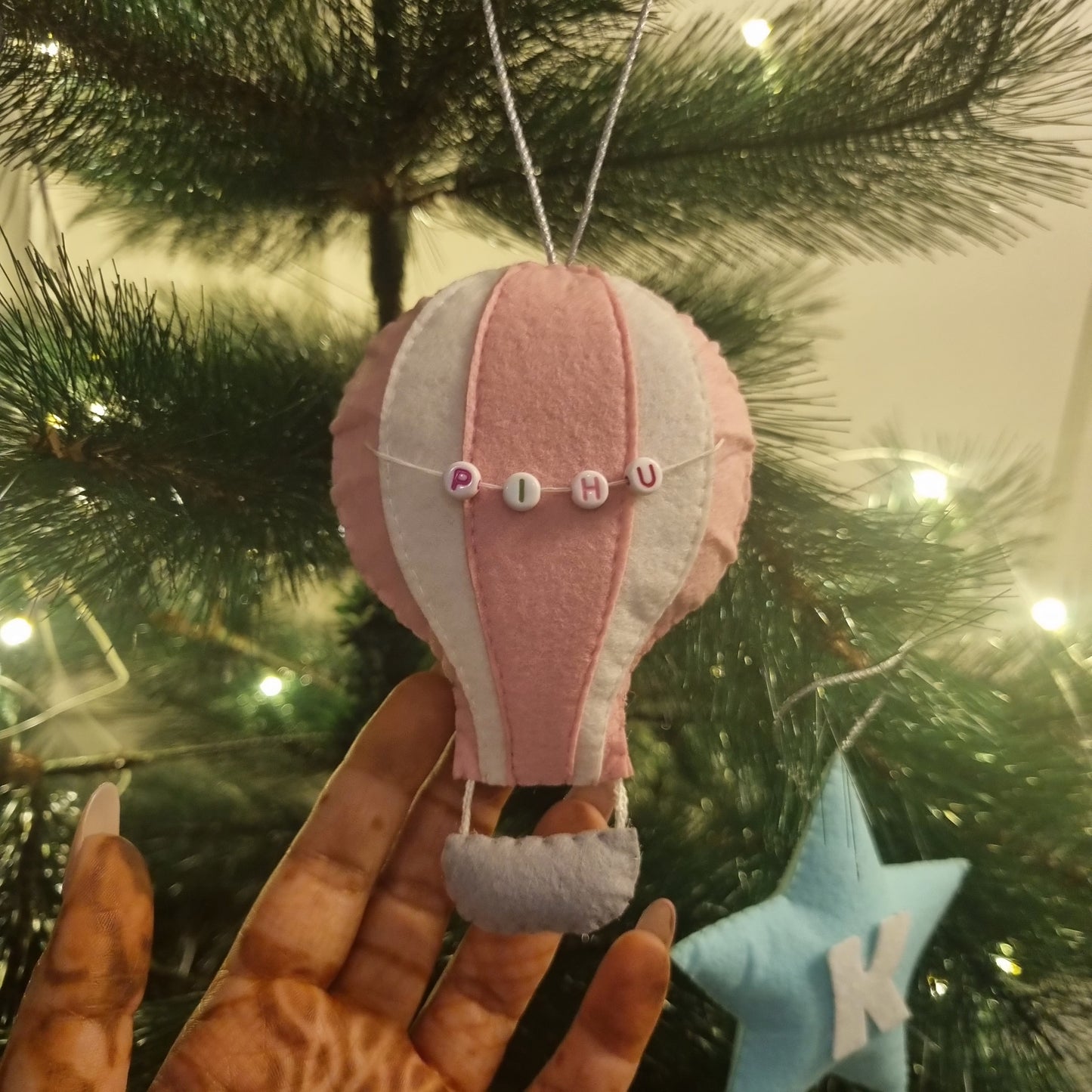 PERSONALISED CHRISTMAS ORNAMENTS - HOT AIR BALLOON