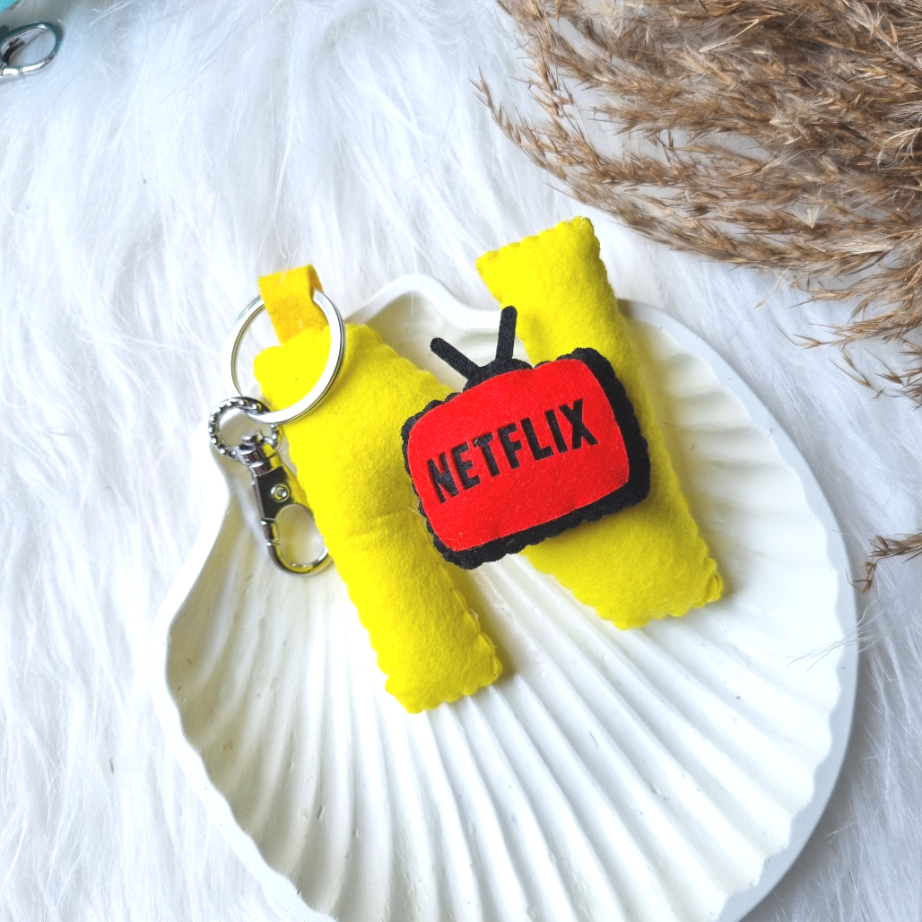 INITIAL KEYCHAIN - NETFLIX