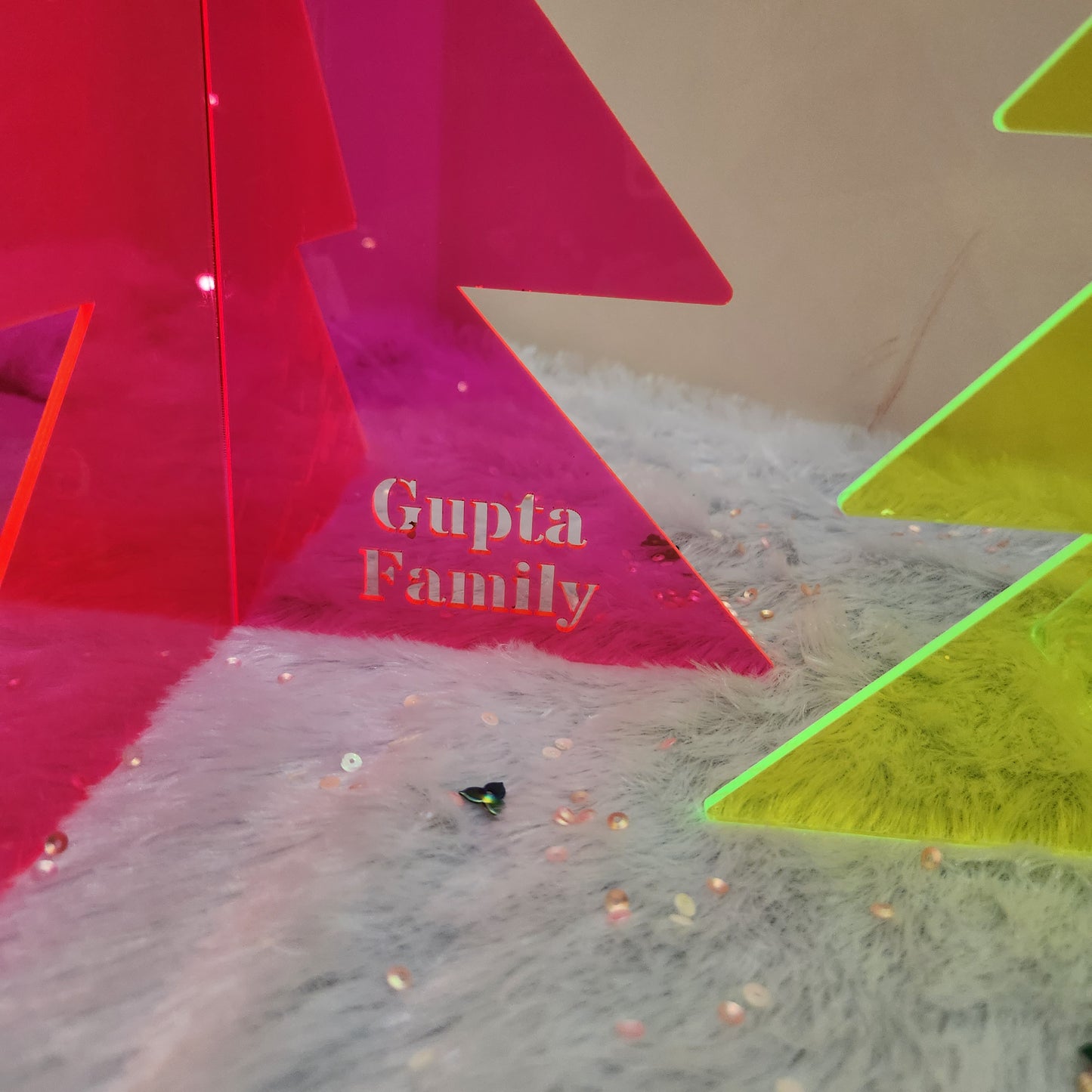 PERSONALISED CHRISTMAS TREE