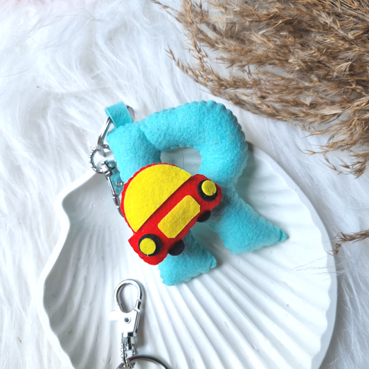 INITIAL KEYCHAIN - CAR