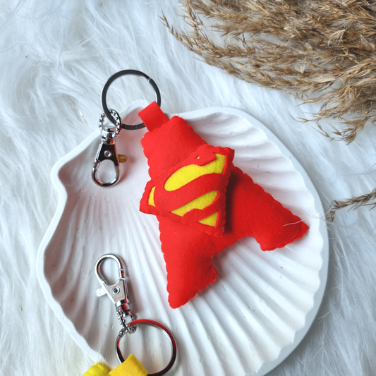 INITIAL KEYCHAIN - SUPERMAN