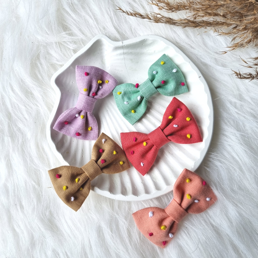 LINEN PETITE EMBROIDERED HAIRBOW - FLOURISH