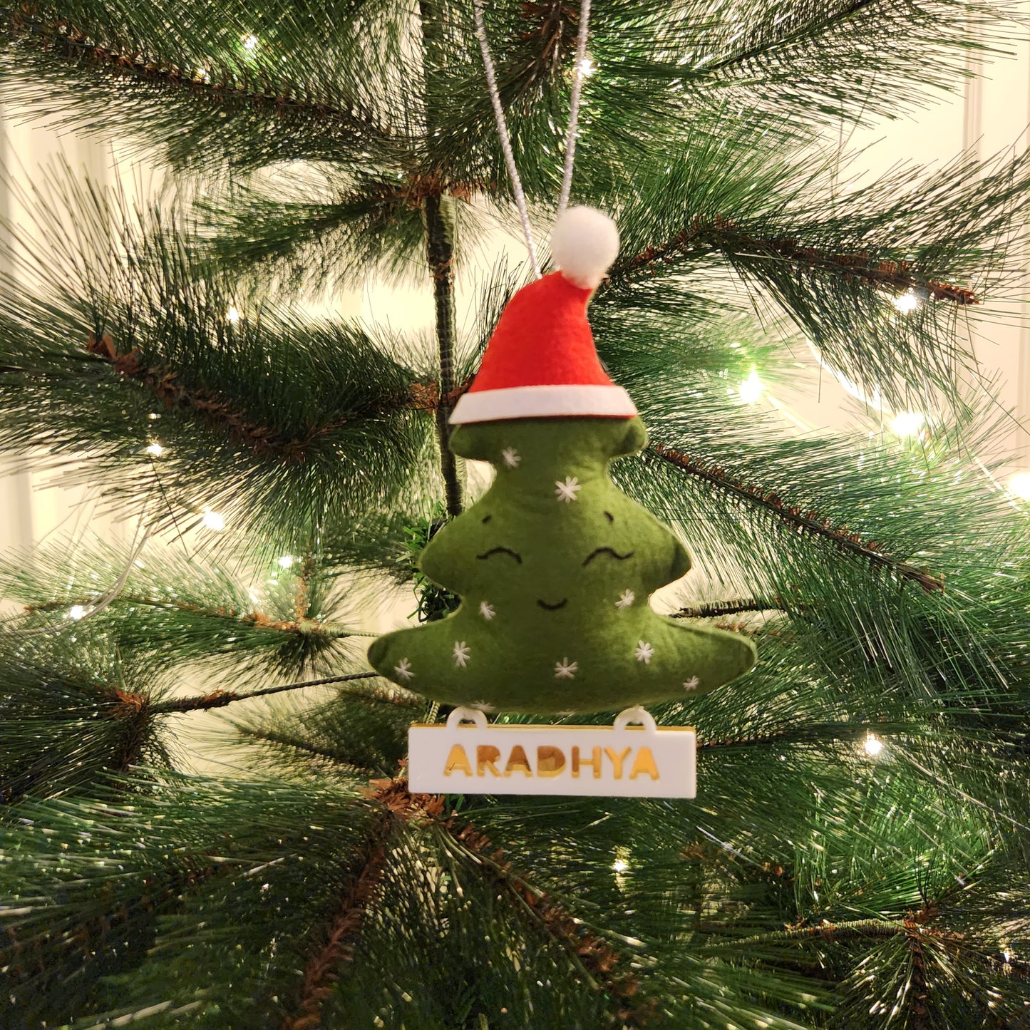 PERSONALISED CHRISTMAS ORNAMENT - TREE