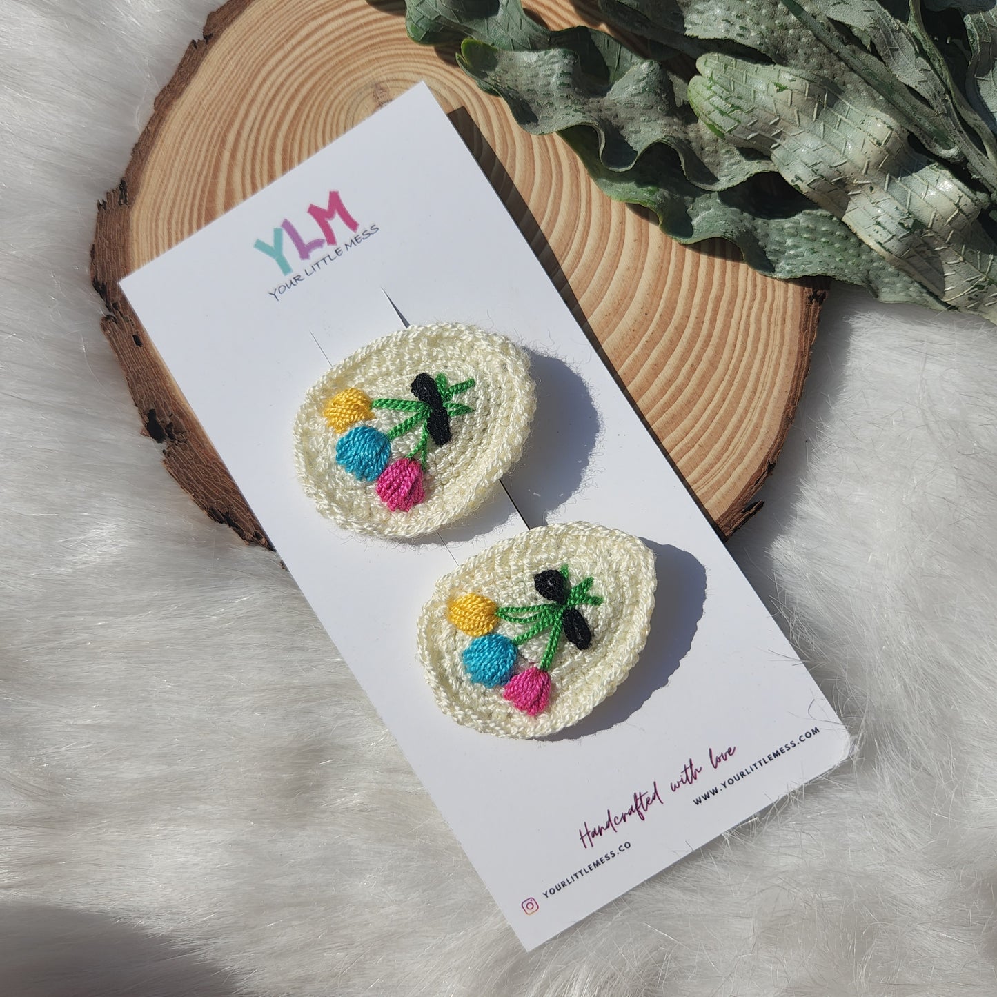 AWESOME BOSSOM CROCHET HAIRCLIP