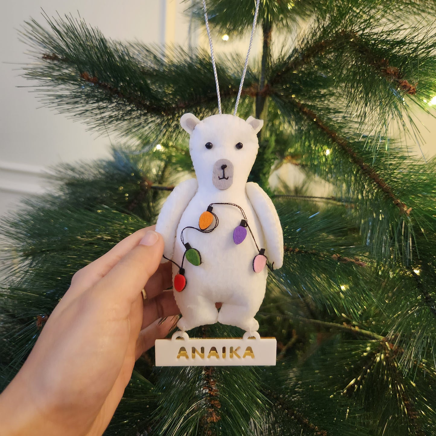 PERSONALISED CHRISTMAS ORNAMENTS - POLAR BEAR